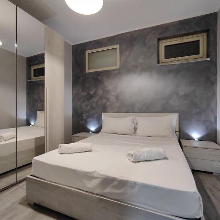 Sicily Travel Apartment'S 2 Giardini Naxos Bagian luar foto