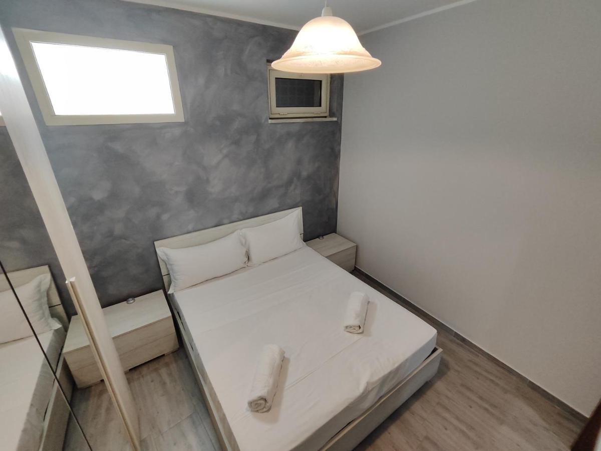 Sicily Travel Apartment'S 2 Giardini Naxos Bagian luar foto