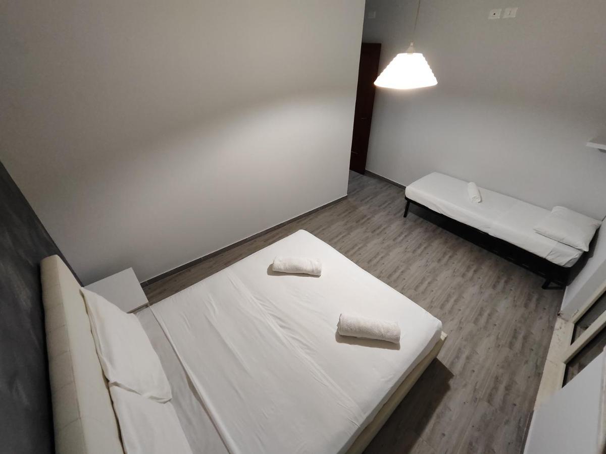 Sicily Travel Apartment'S 2 Giardini Naxos Bagian luar foto